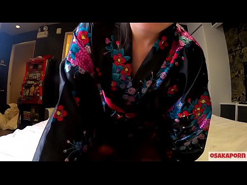 ❤️ A jovem cosplay girl adora sexo até ao orgasmo com um esguicho numa mulher a cavalo e um broche. Rapariga asiática com ratas peludas e belas mamas em traje tradicional japonês em vídeo amador mostrando masturbação com brinquedos para foder. Sakura 3 OSAKAPORN. ❌ Porno em nós ☑