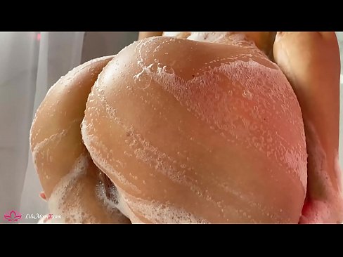 ❤️ Morena Masturba-se com Vibrador para Orgasmo Intenso no Duche ❌ Porno em nós ☑